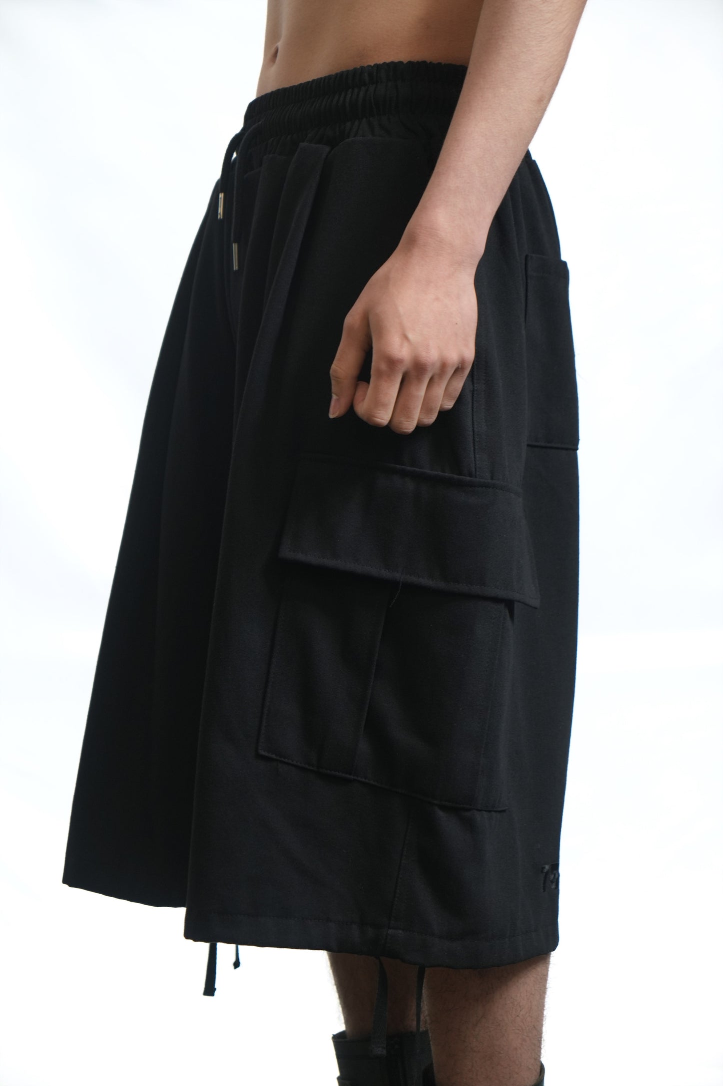 Utility Cotton Shorts Black