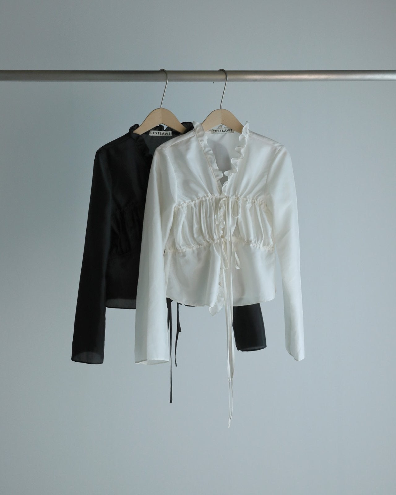 Frill blouse