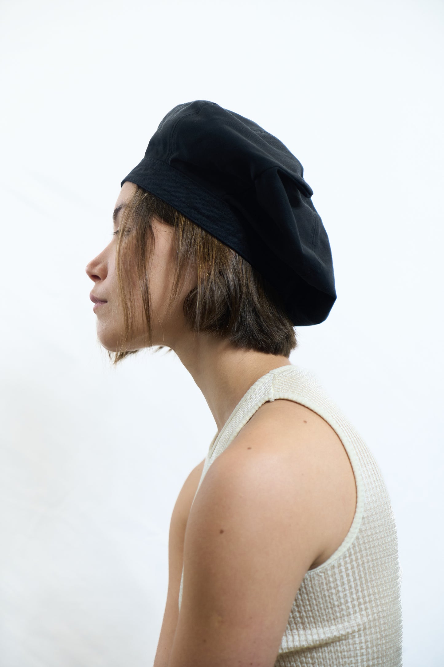 TWISTED VOLUME BERET