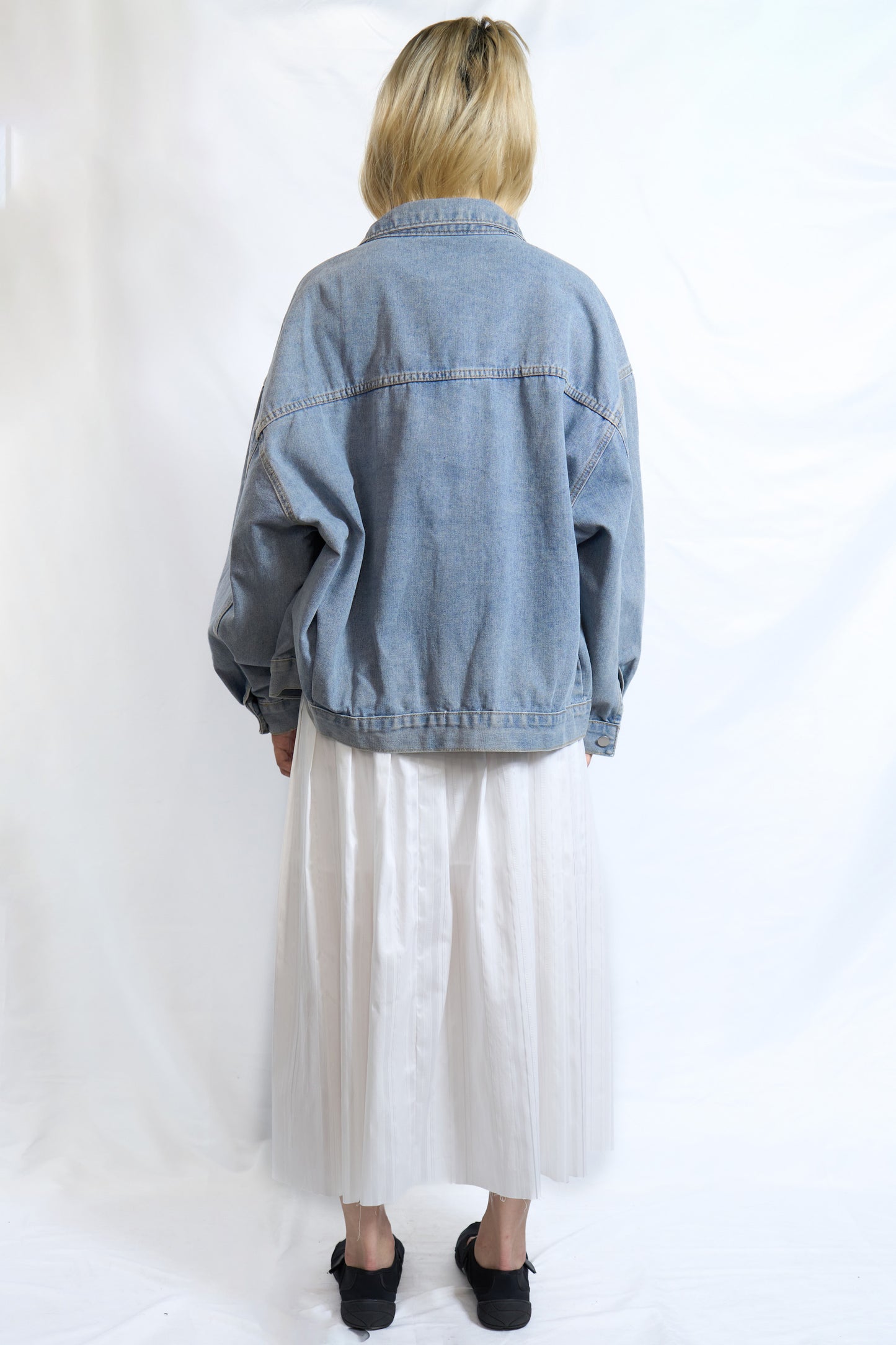 Asymmetric Button Pleated Skirt White