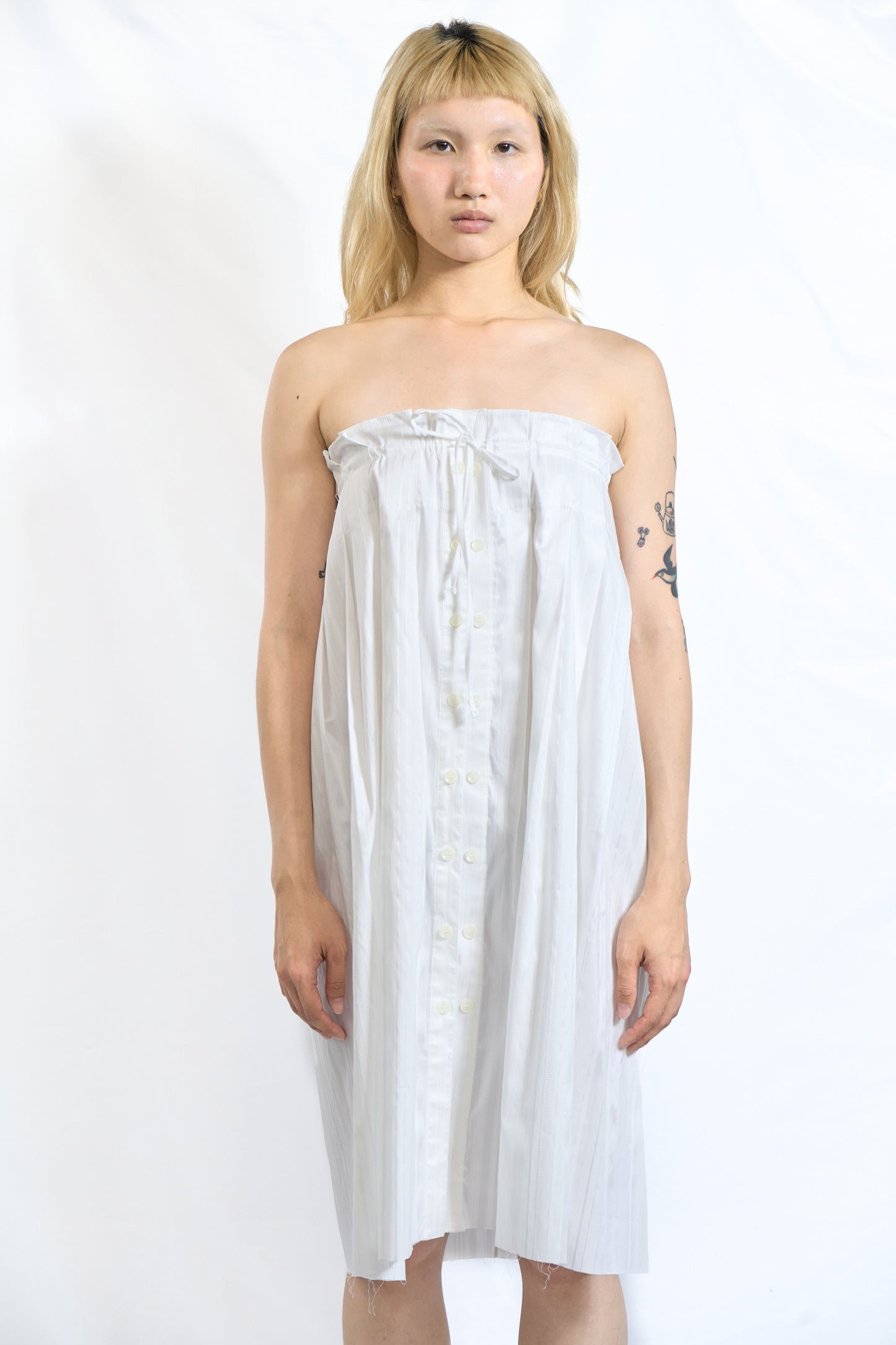 Asymmetric Button Pleated Skirt White