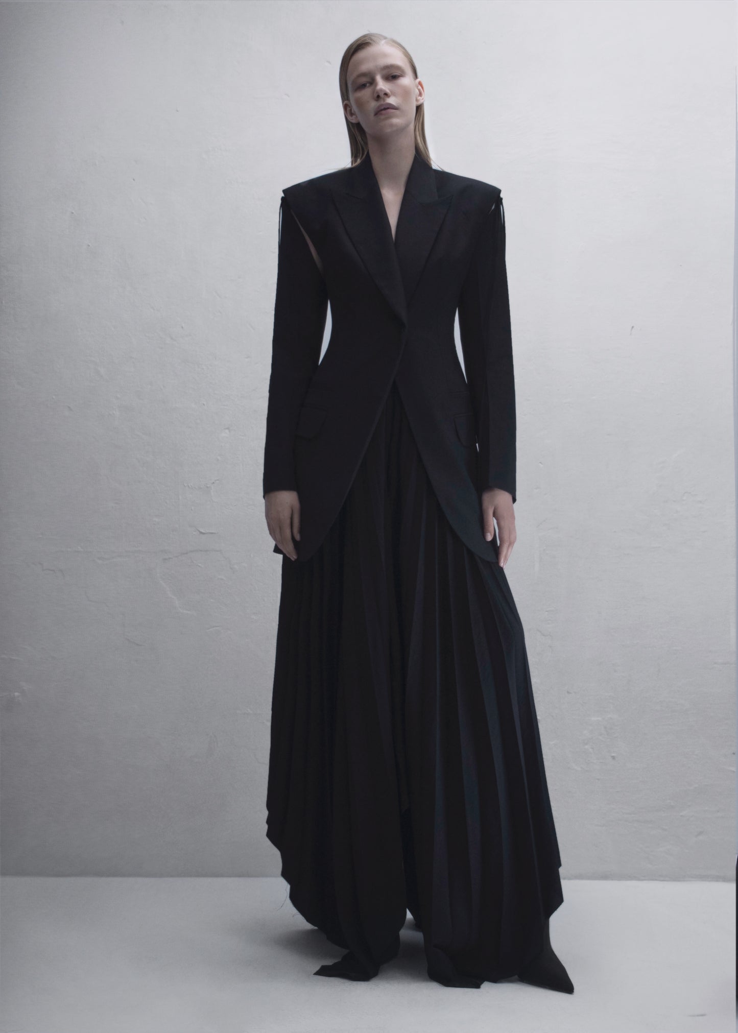 Double breasted fitted jacket