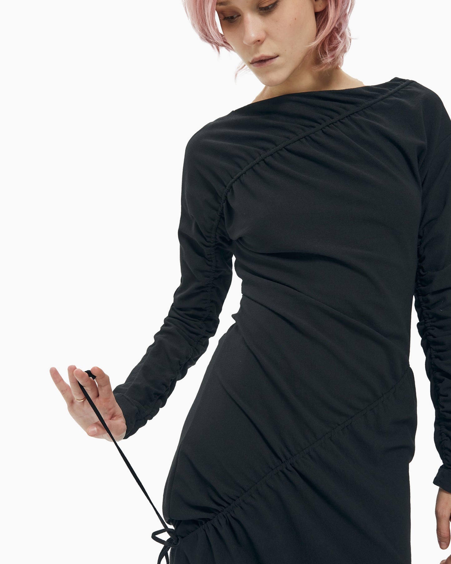 Dress with gathers and drawstrings