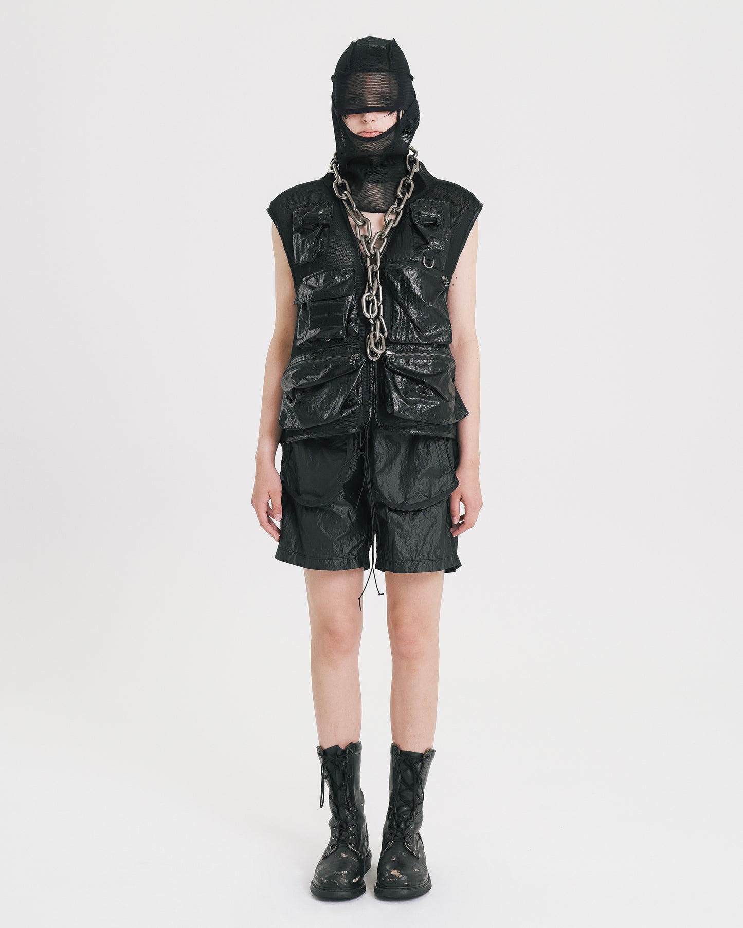 3D glove pocket shorts