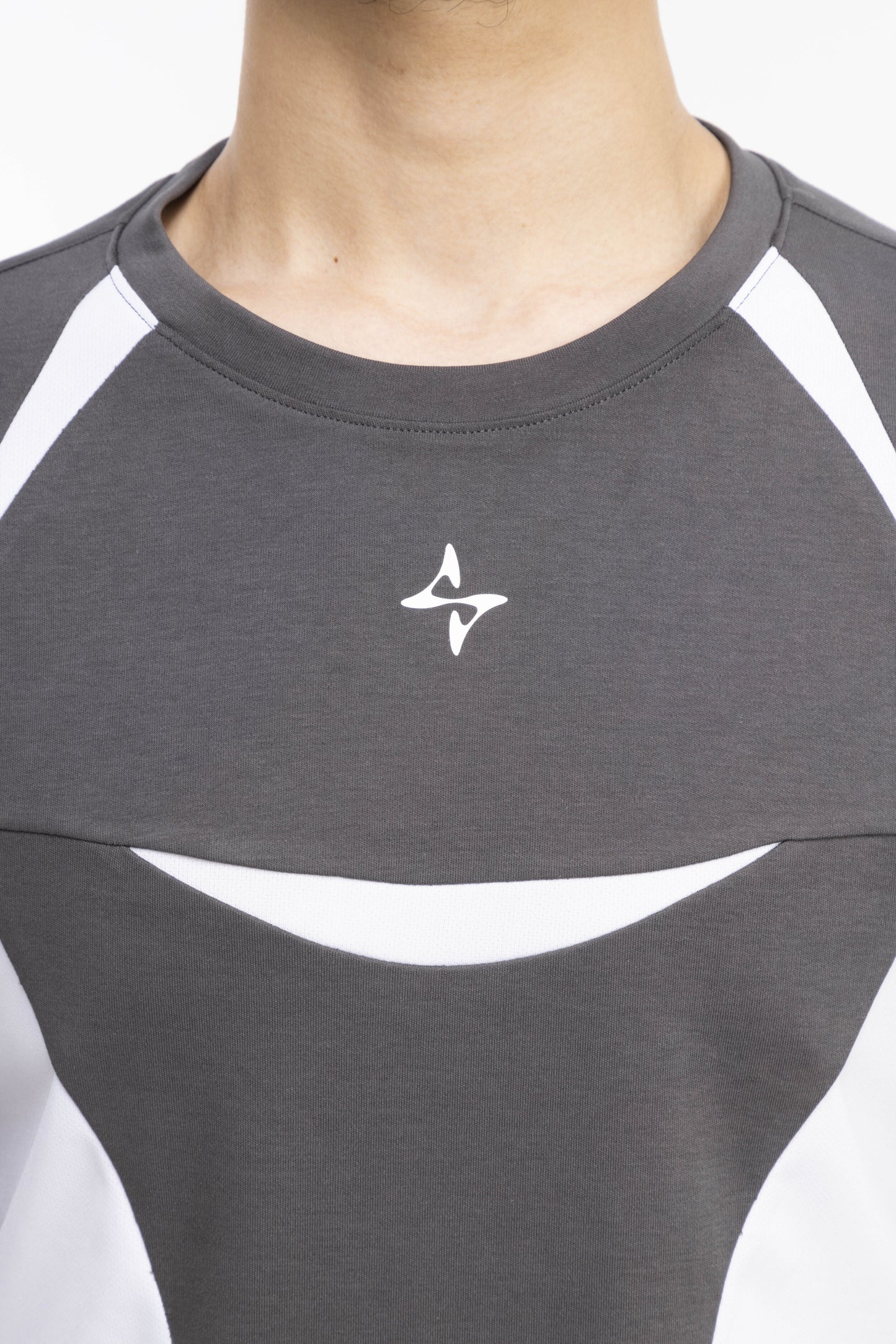 Technical long sleeves top