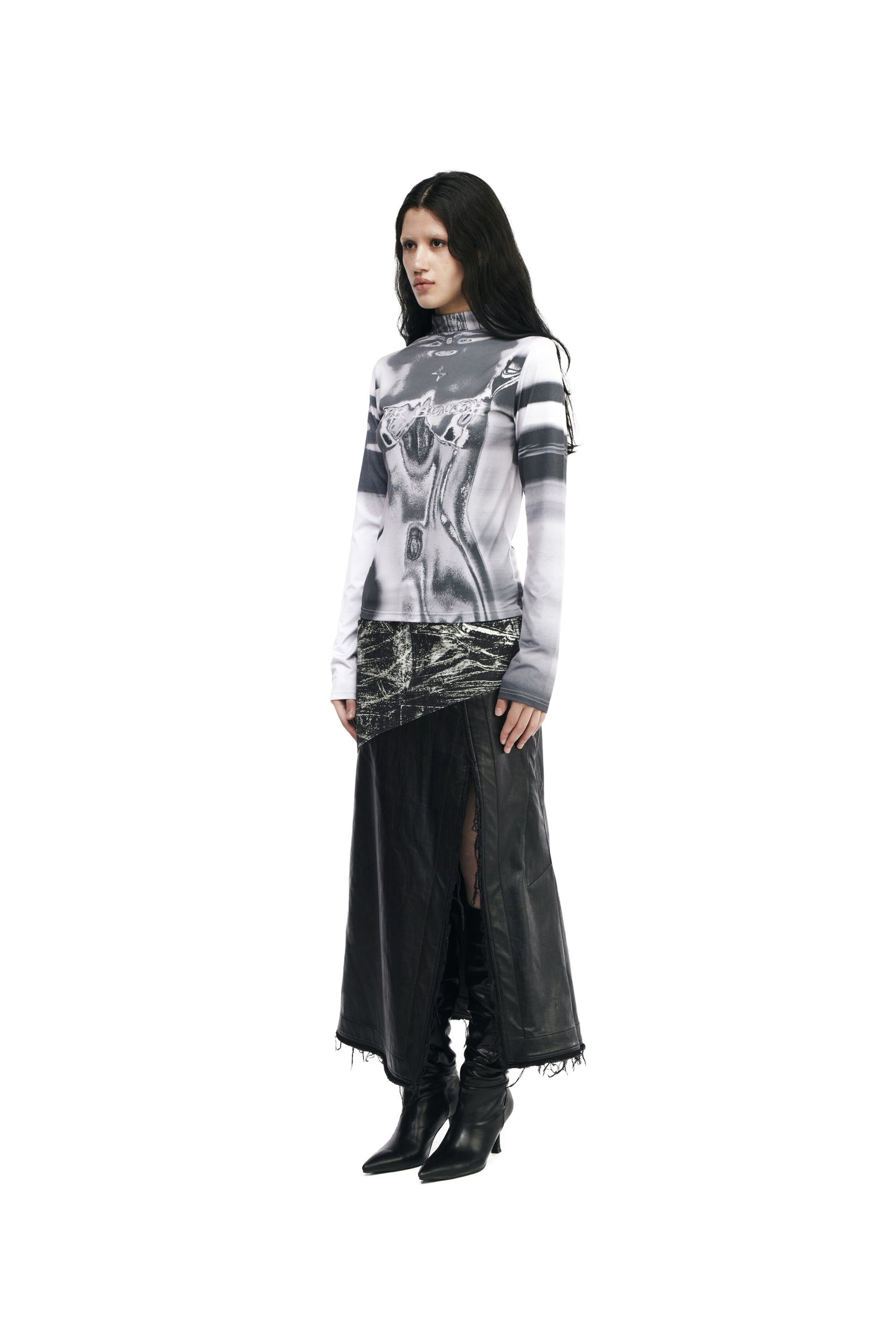 Body printed high-neck top gray
