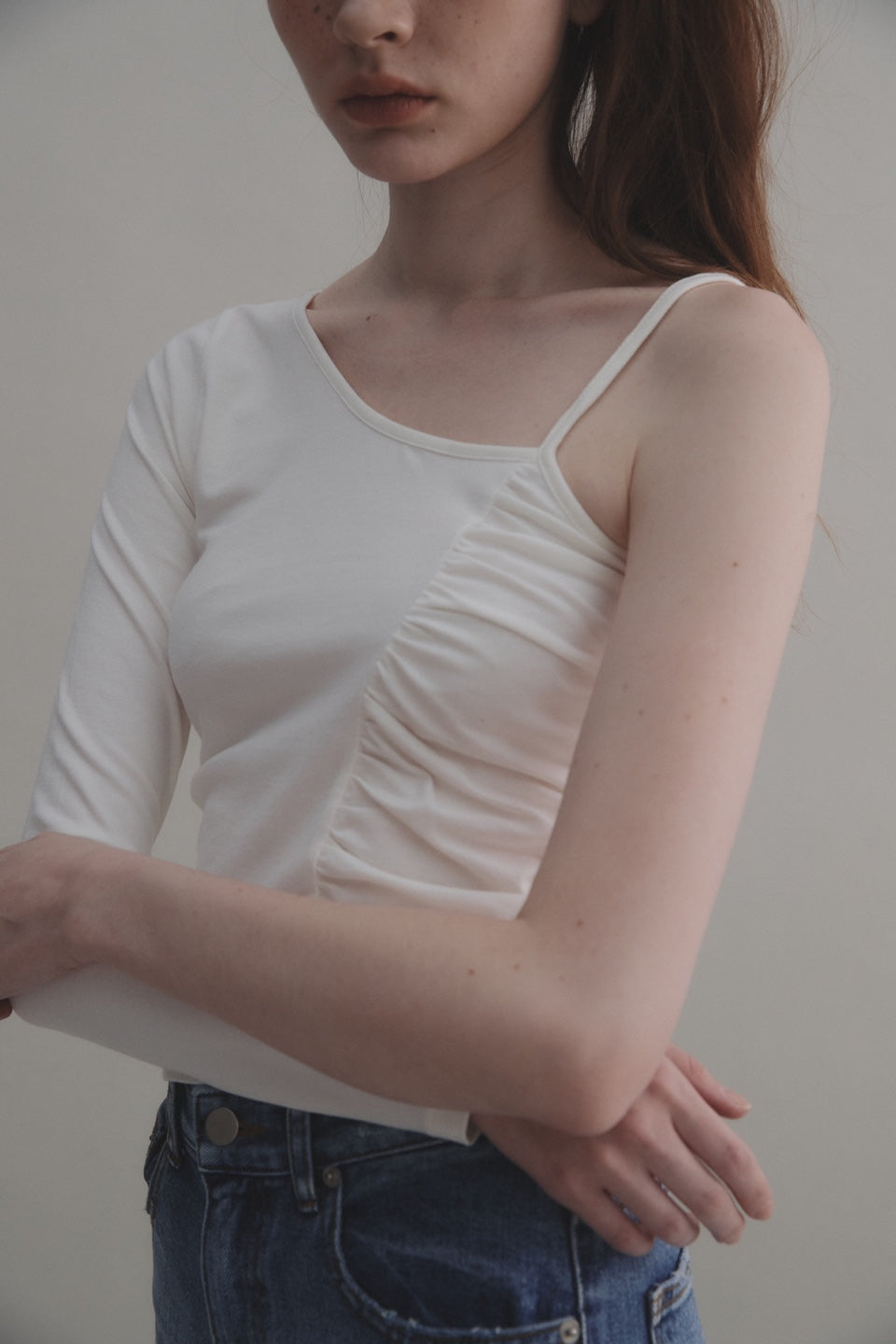 One shoulder top