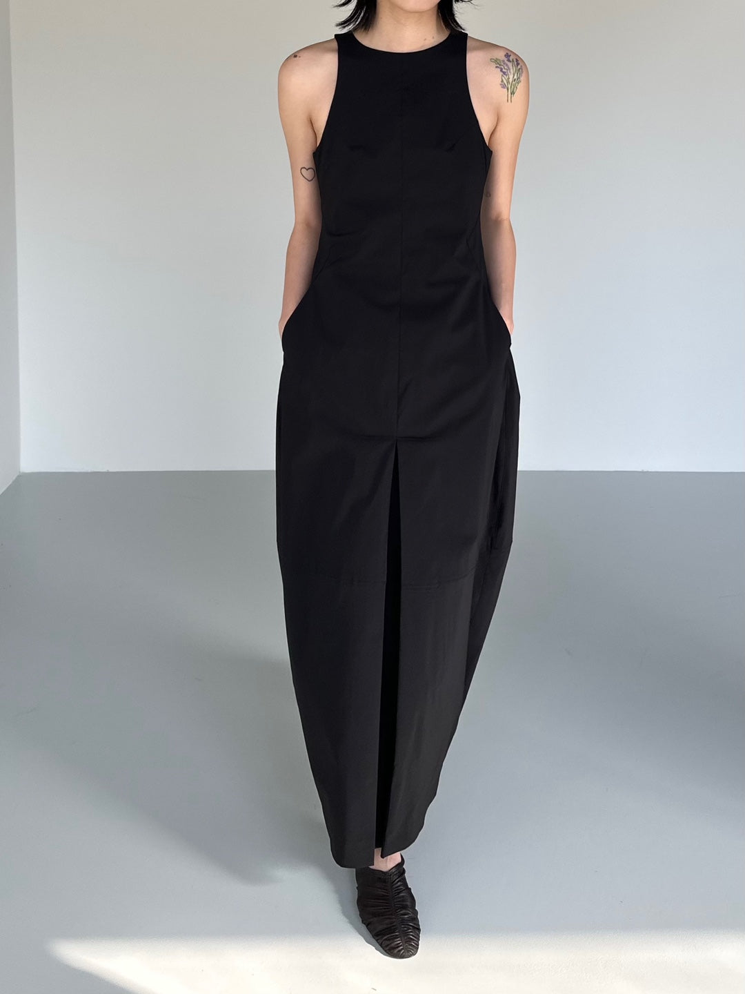 Minimal dress