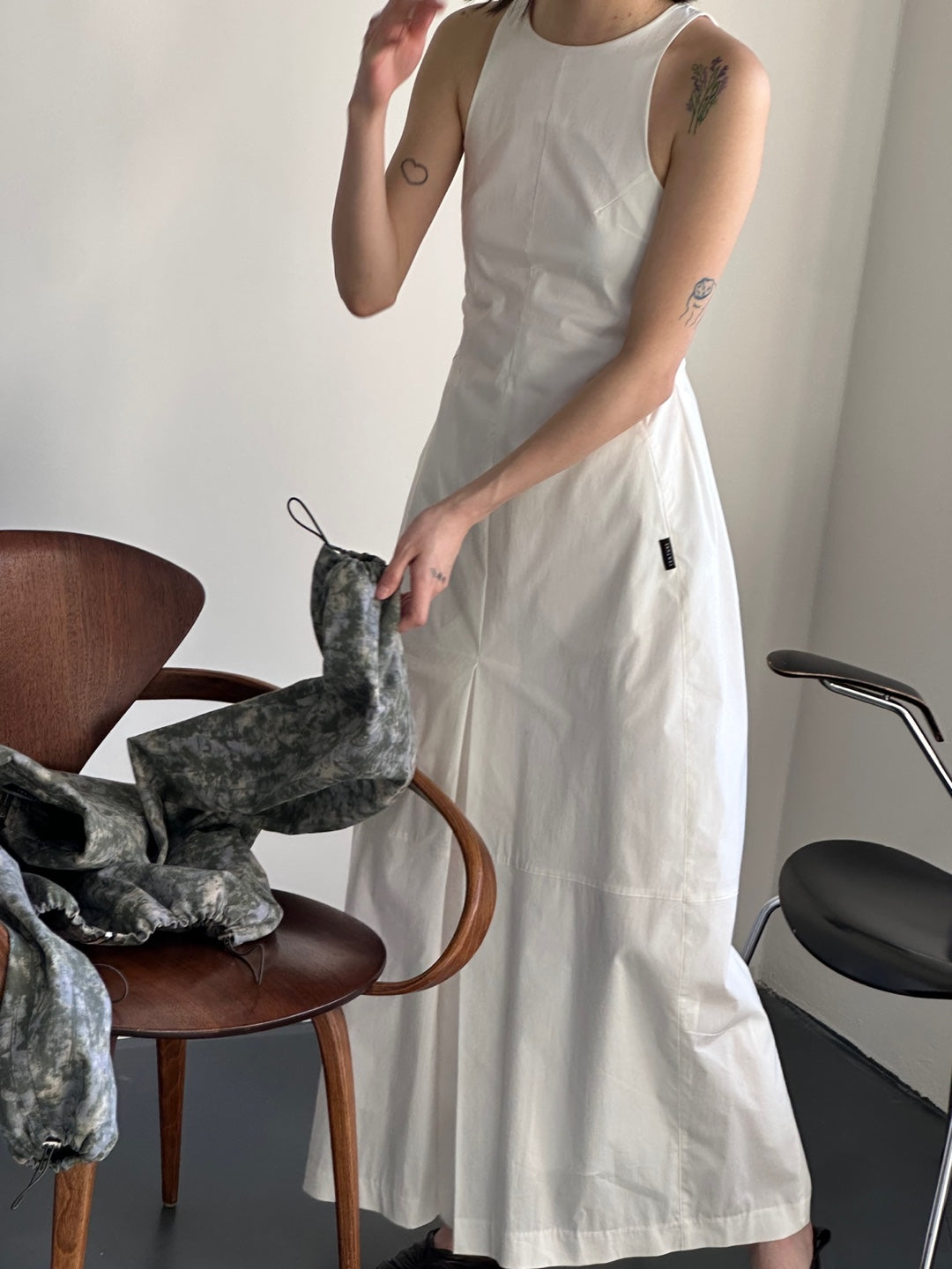 Minimal dress