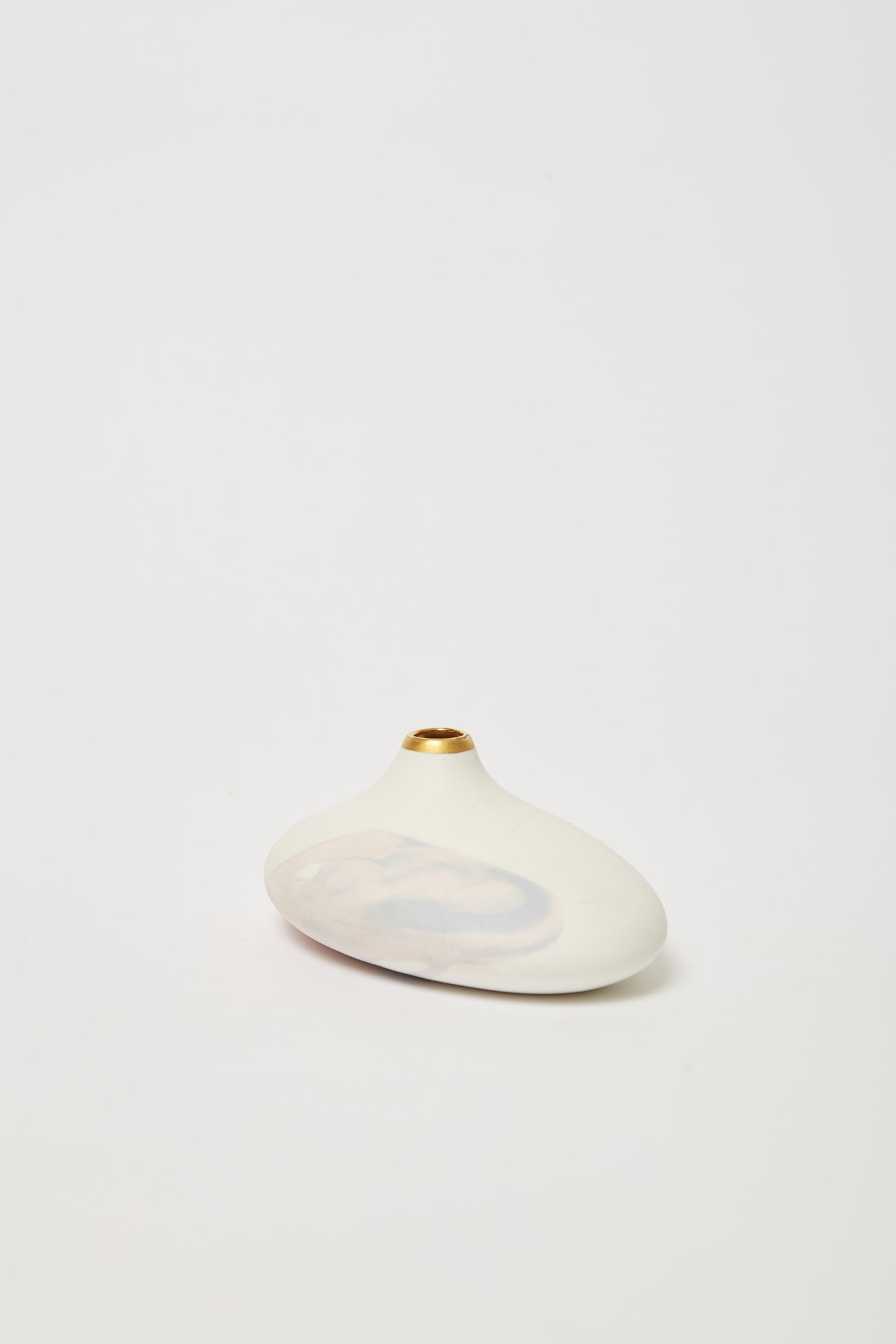 Soft Pebble Gold Rim Vase