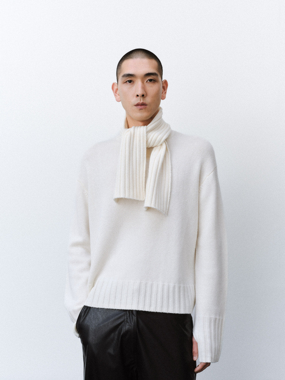 Levi cashmere wool knit unisex jumper