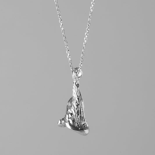 Ocean flower necklace