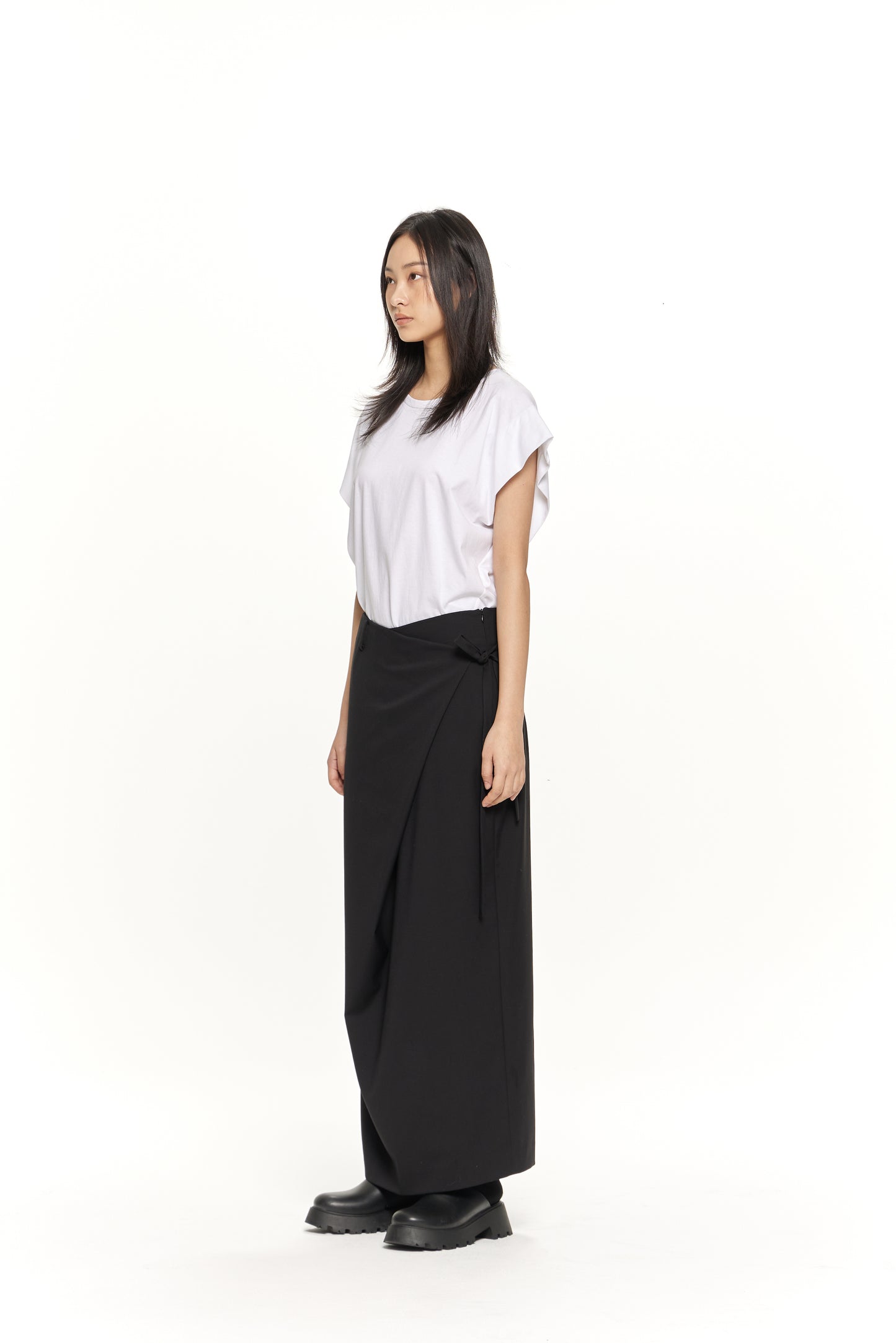 Side strap maxi skirt black