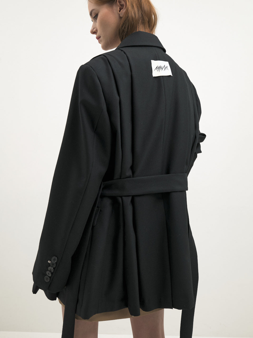 Side pleated strap loose fit blazer black
