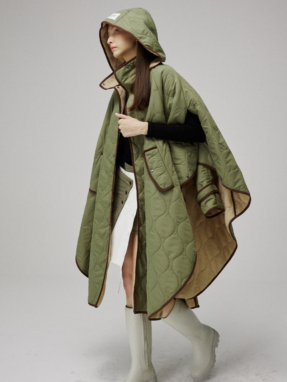 Quilting cape hooded coat