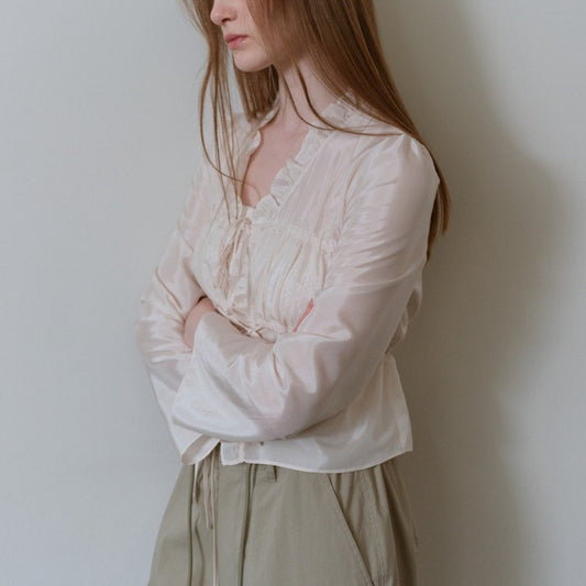 Frill blouse