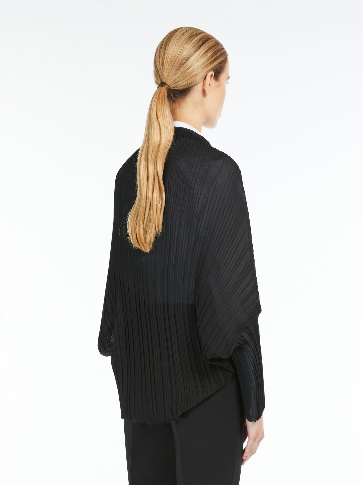 Plissé-pleated shrug