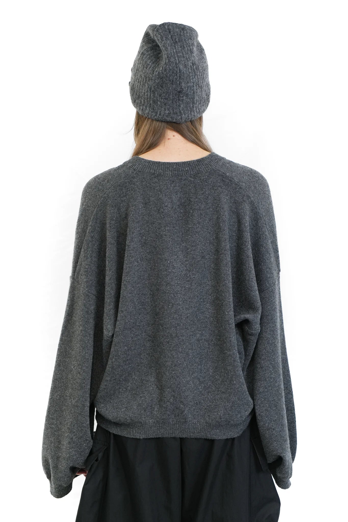 Charcoal grey oversized v-neck knit sweater
