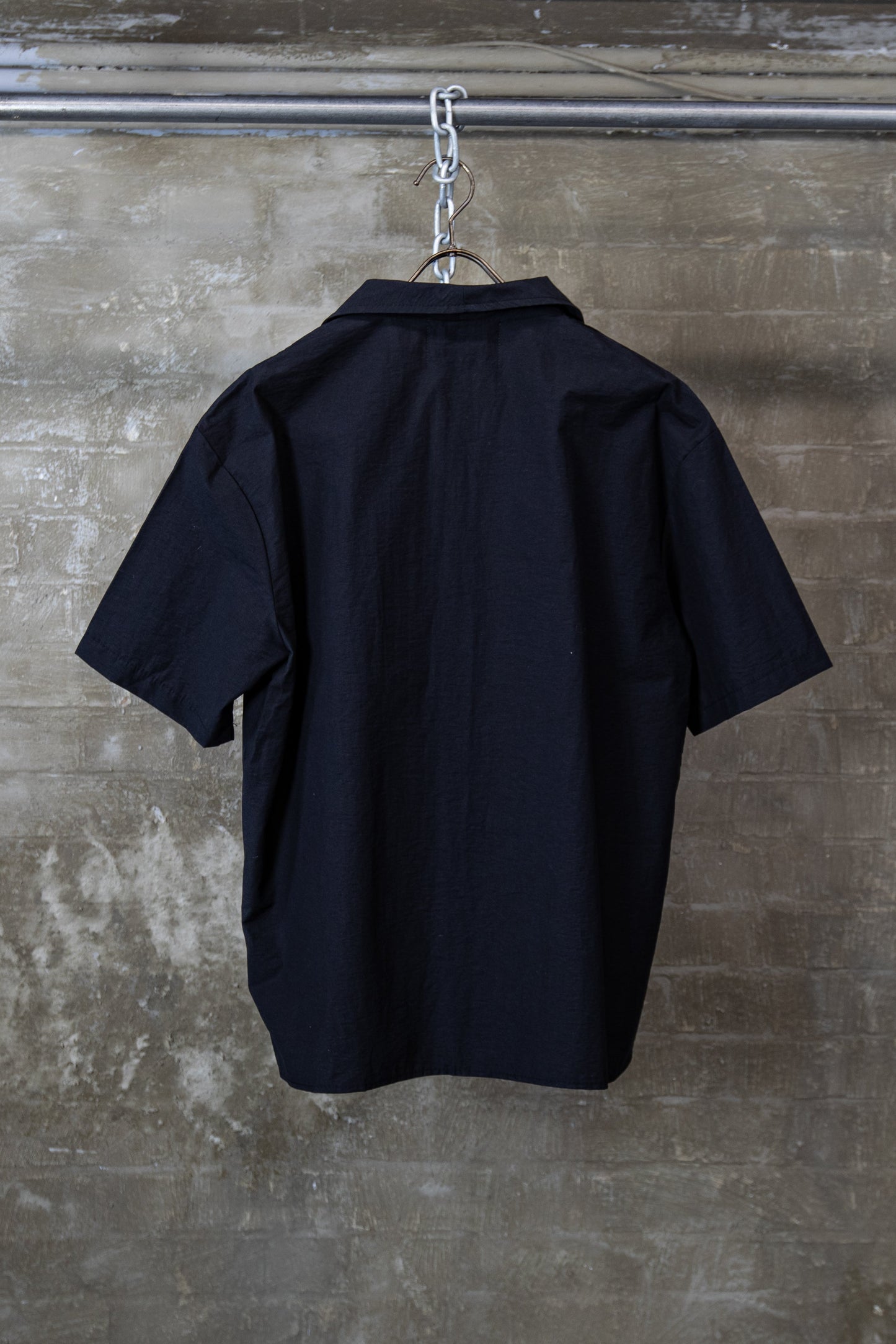 Relaxed open collar shirt black