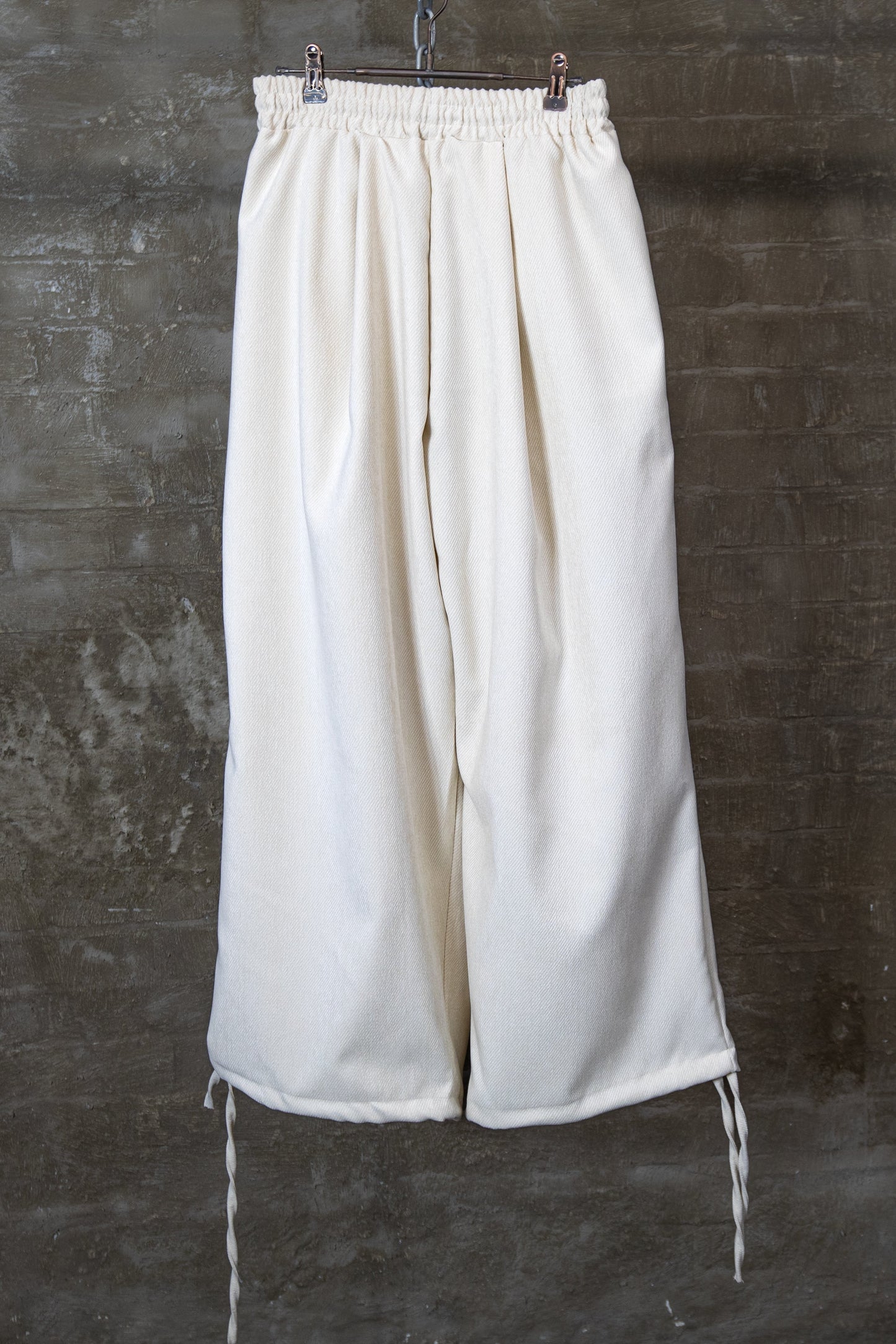 Drawstring hem balloon trousers ivory