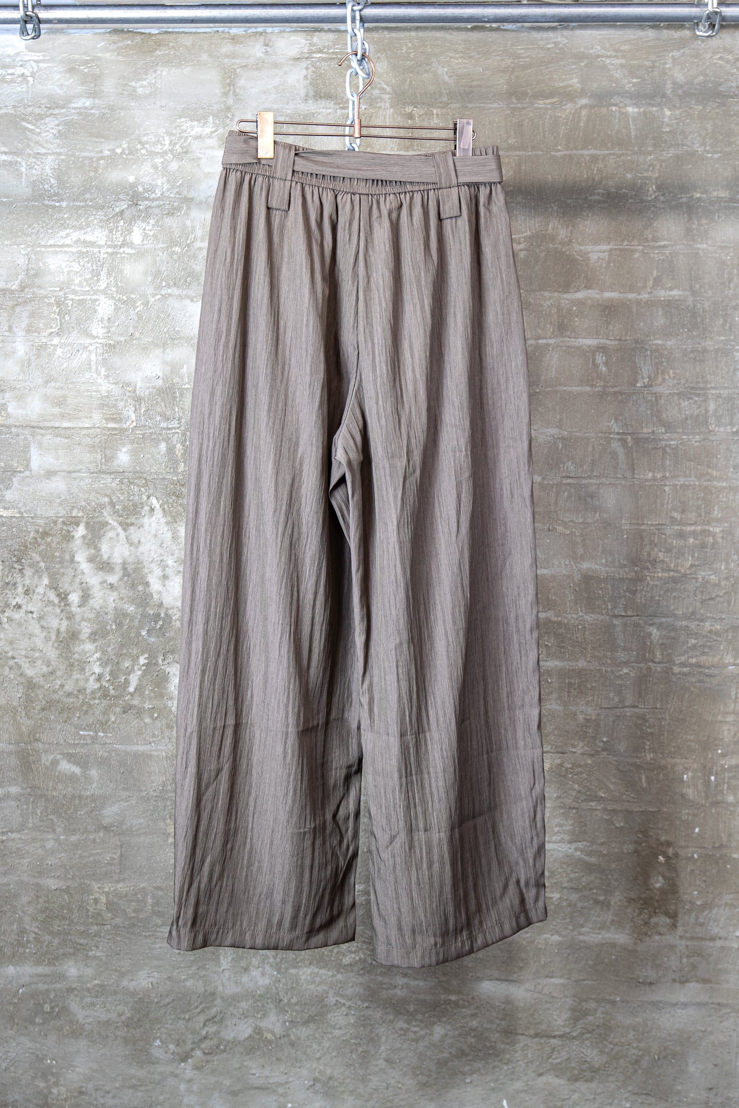 Asymmetric belted wide-leg trousers brown