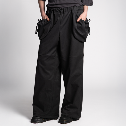 Black wide pocket pants
