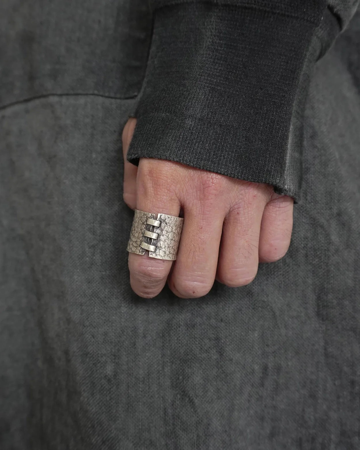 Leather three stitch ring