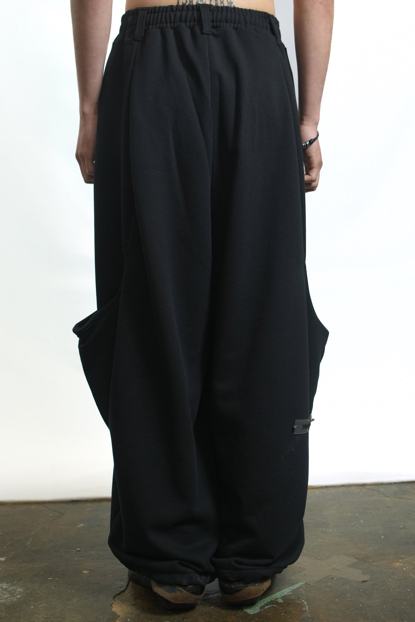 Sculpted Pocket Track Pants