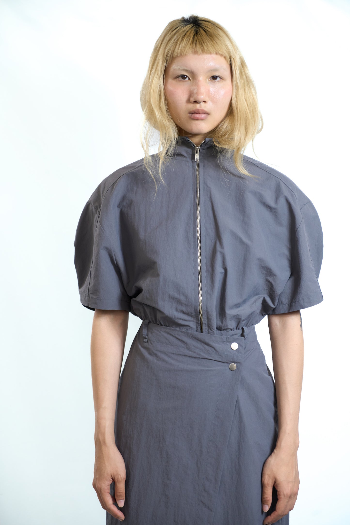 Volume Zip-Up Set Dress Slate Grey
