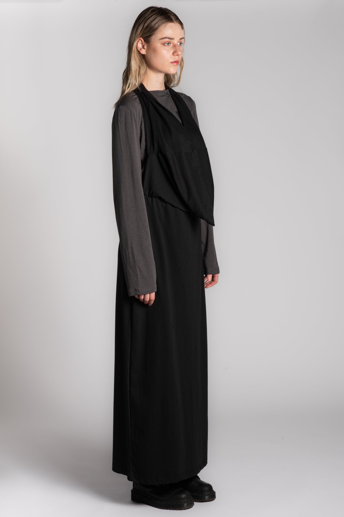 Black cotton skirt with long sleeve attachment