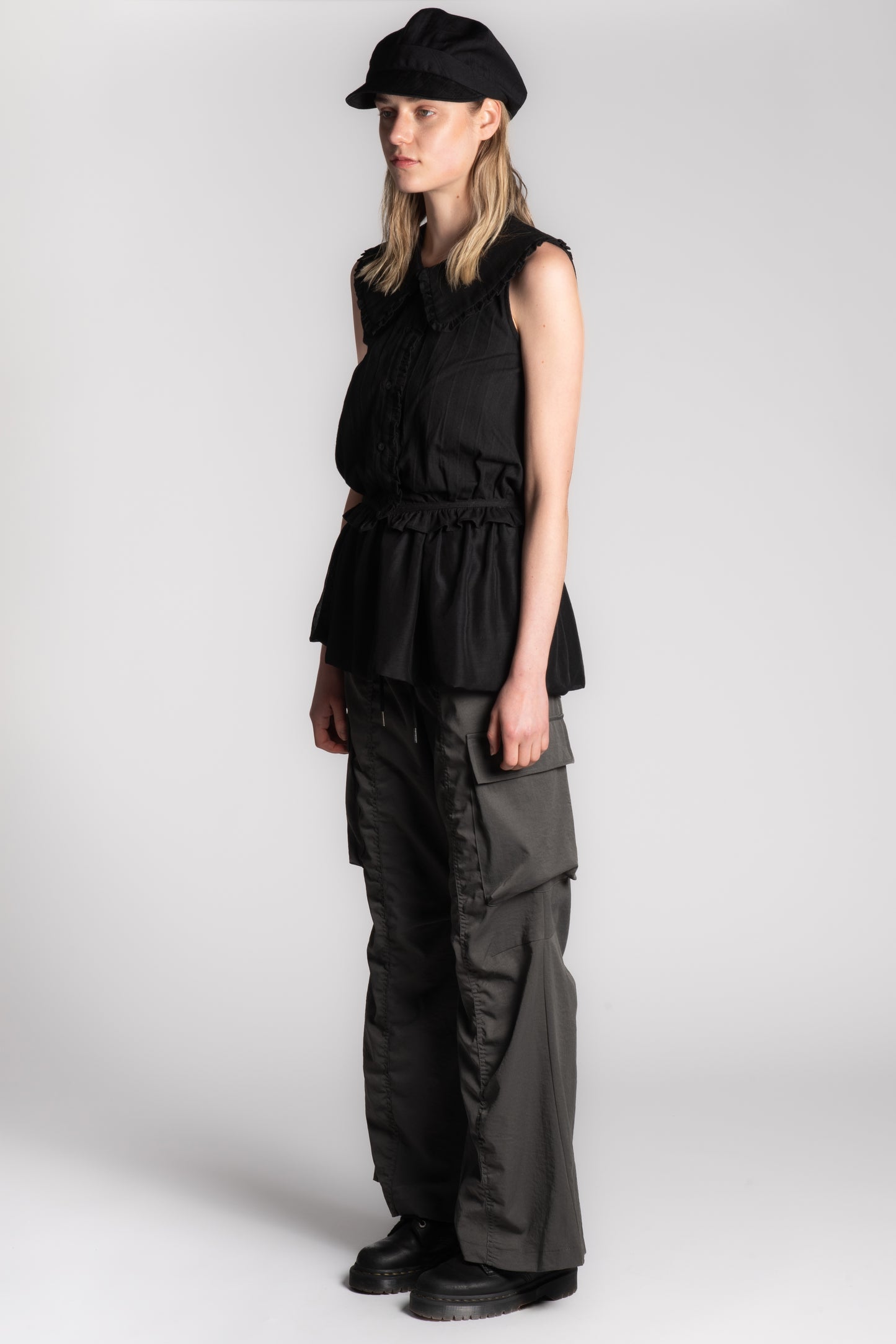 Dark grey cargo drawstring pants