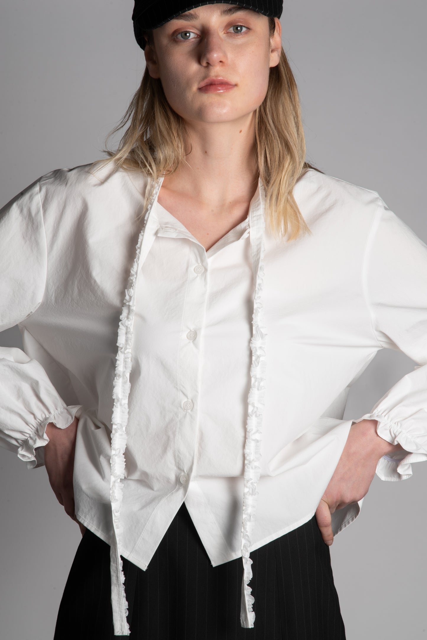 White ruffle tie cotton skirt