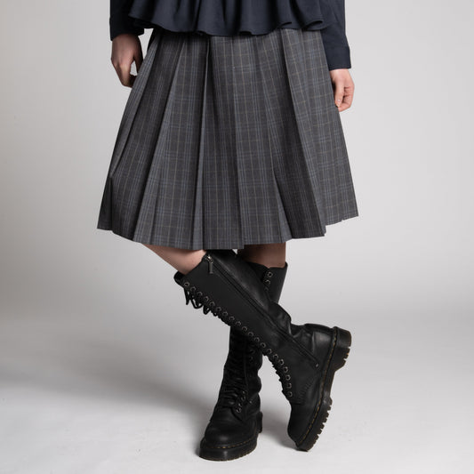 Grey pleated check skirt