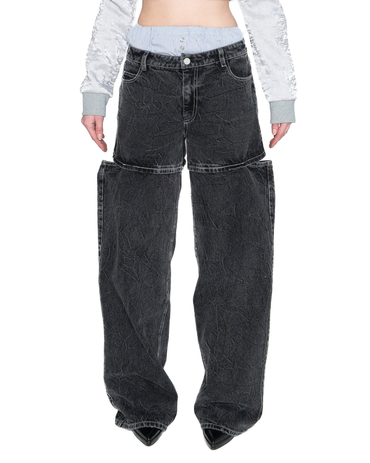 Wide open cut-out jeans