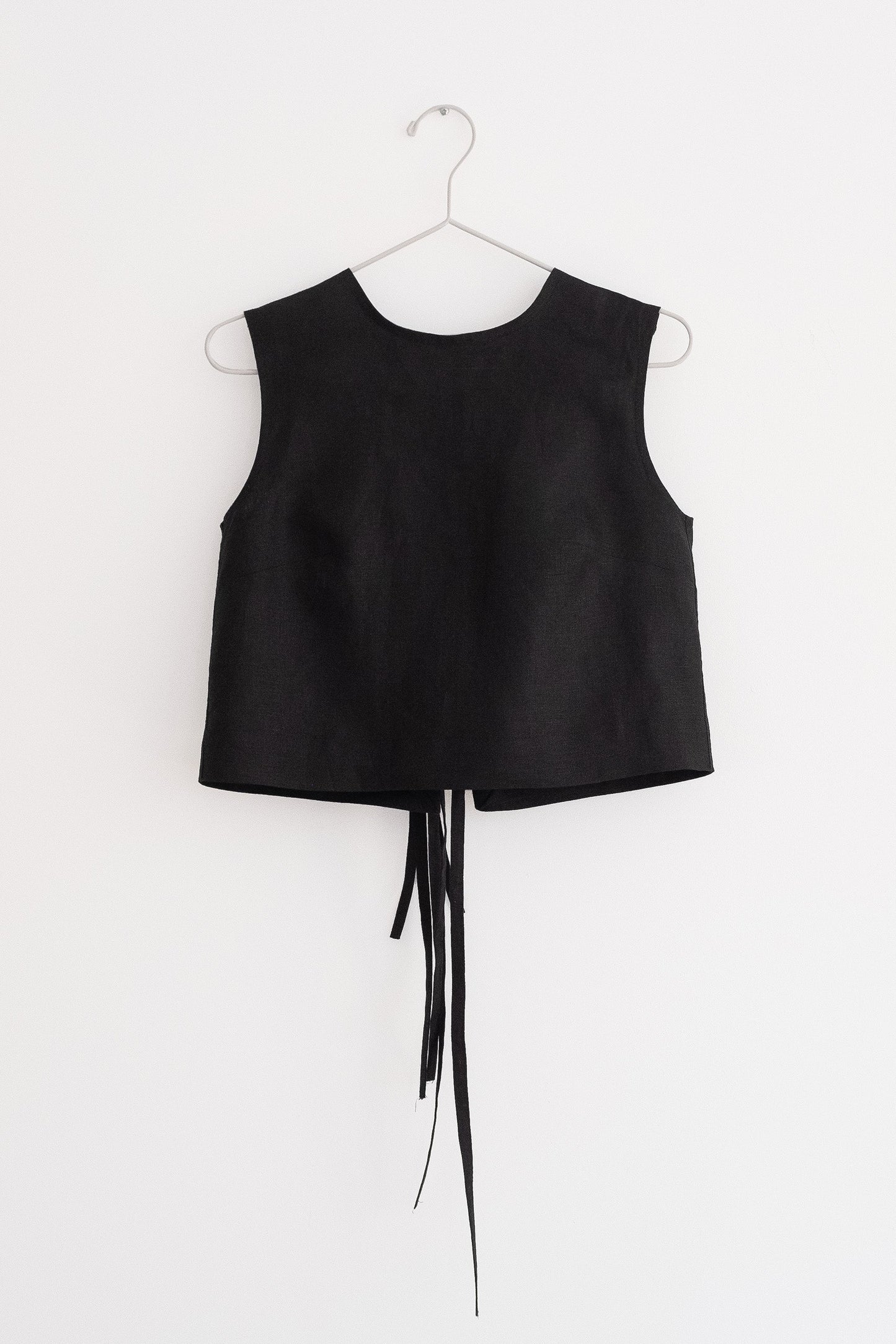 Black ties top
