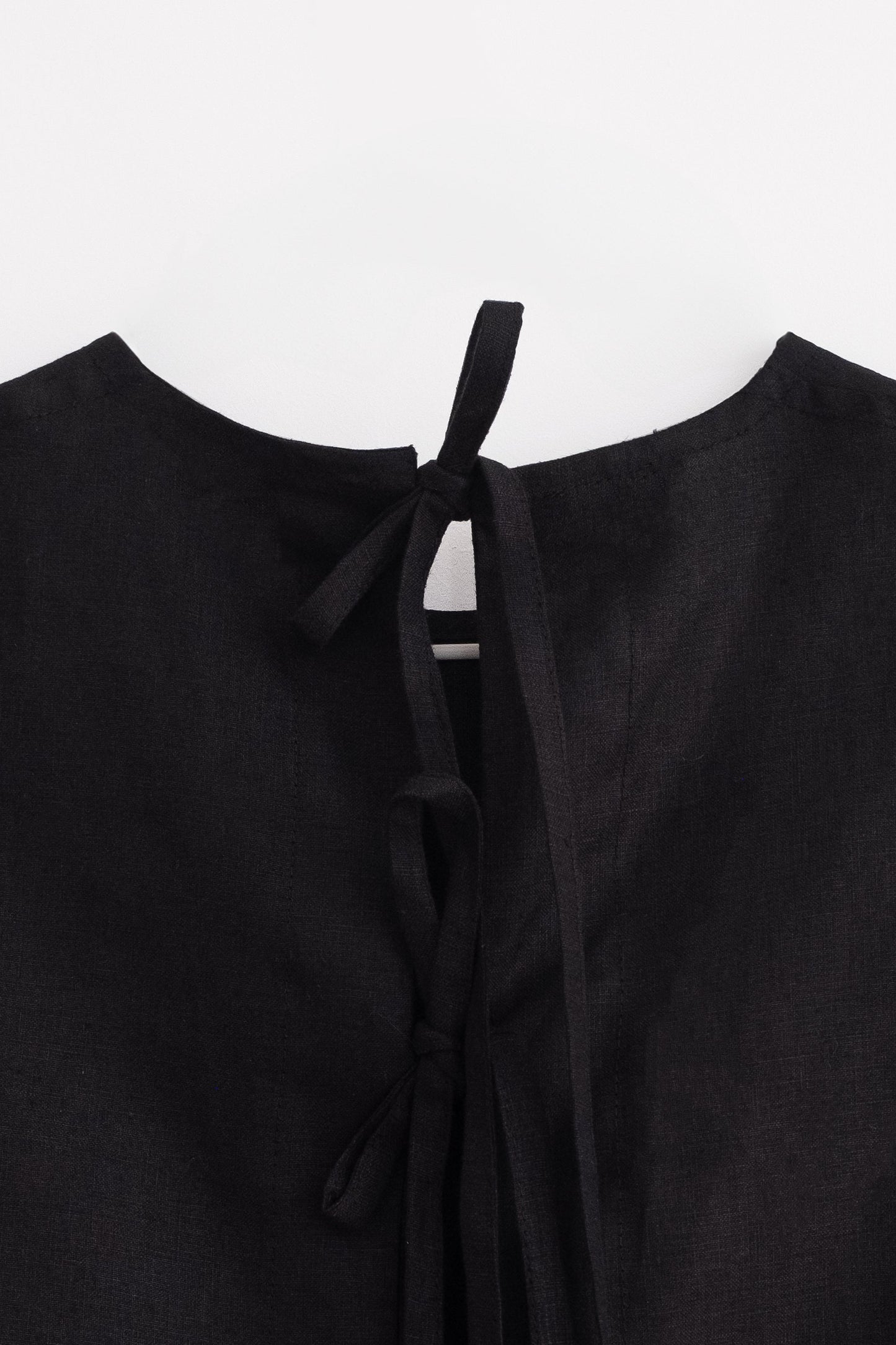 Black ties top