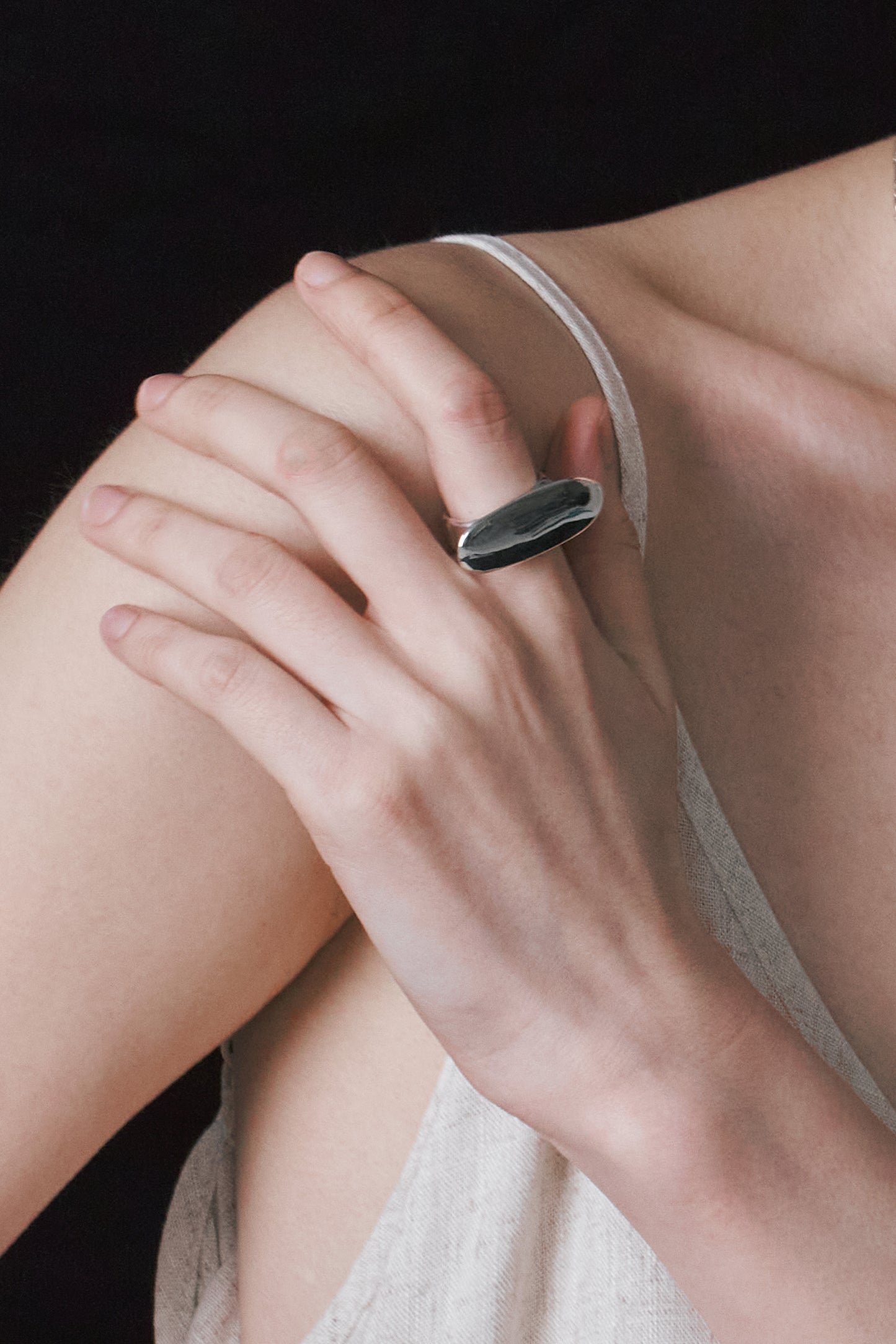 Dolmen ring
