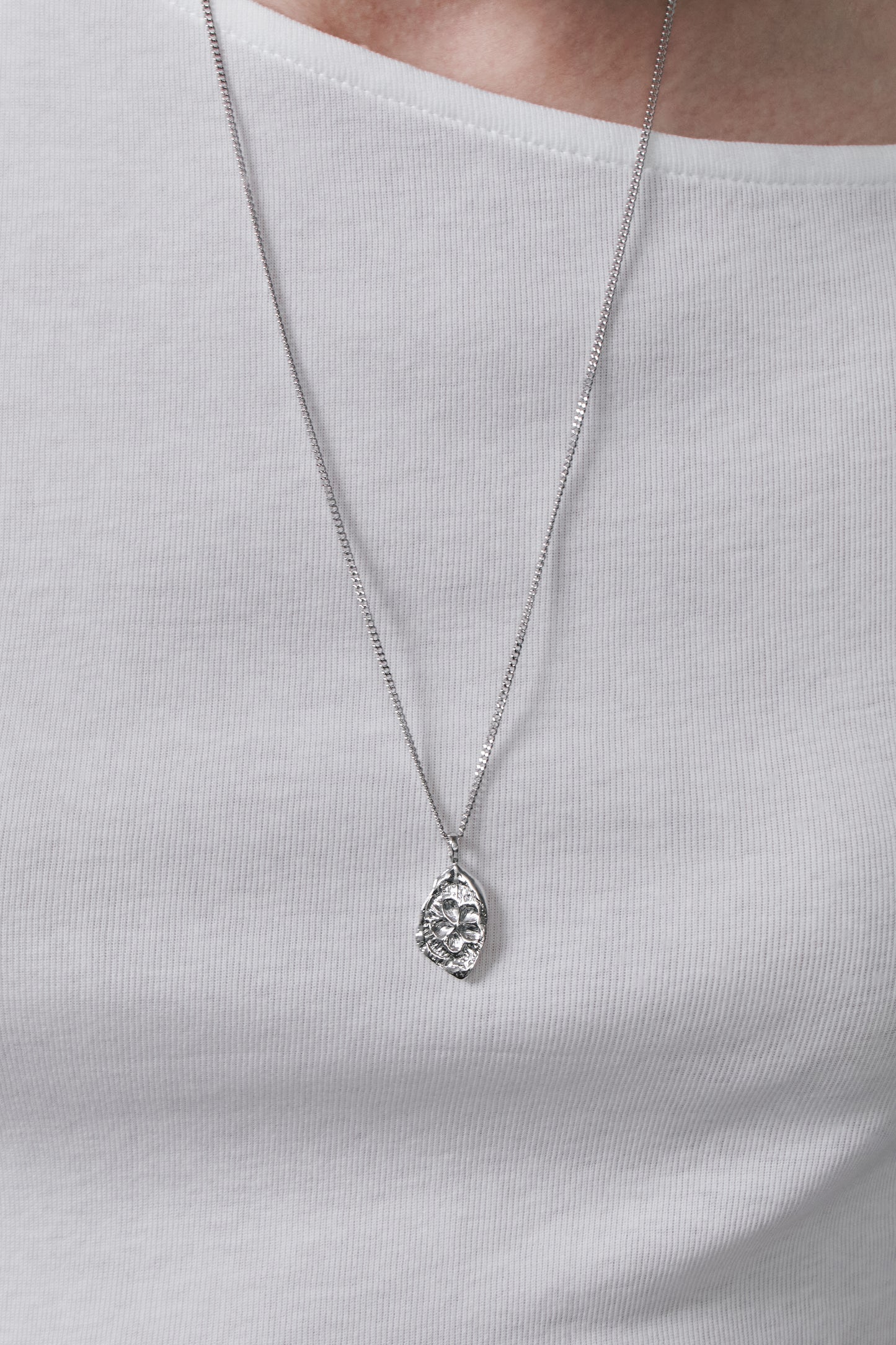 Flower fossil necklace (two)