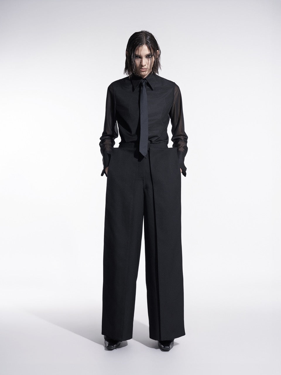 Detachable panel construction trousers