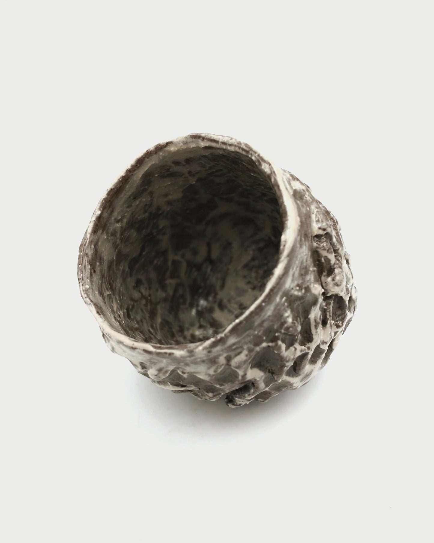 Lava [L-2610]