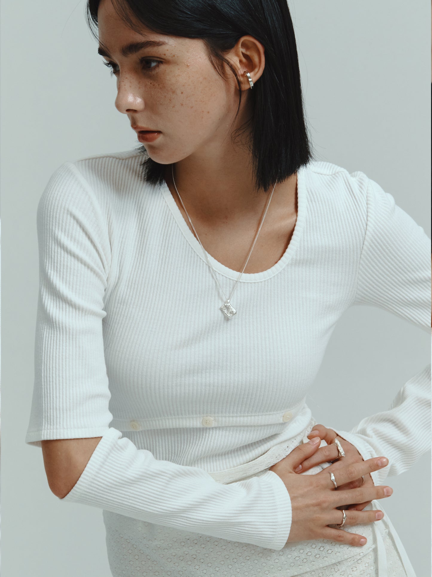 Ocean current necklace