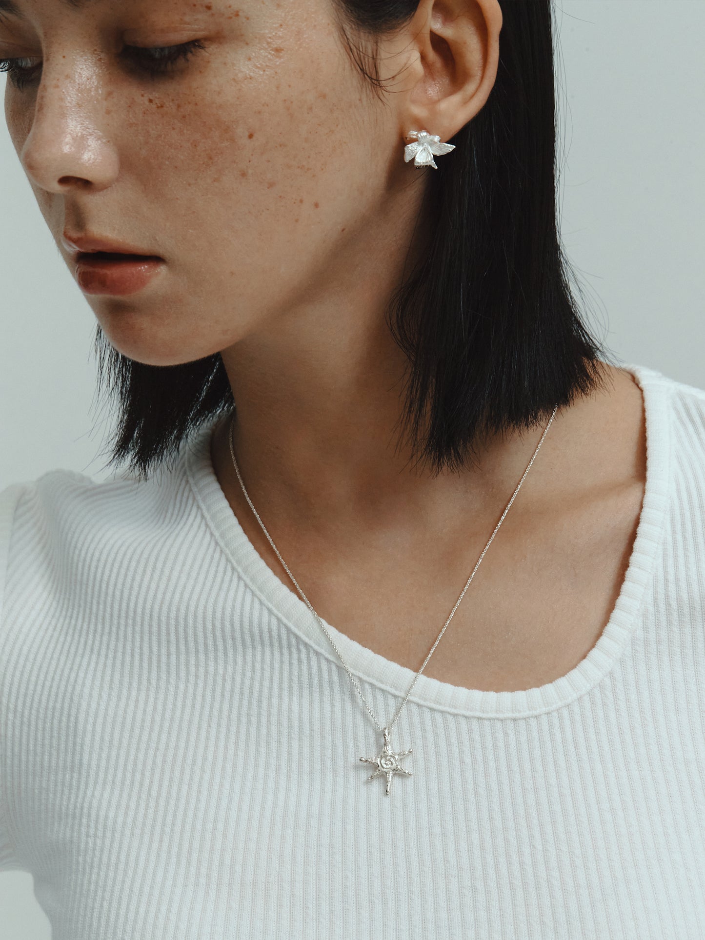 Ocean sparkling necklace