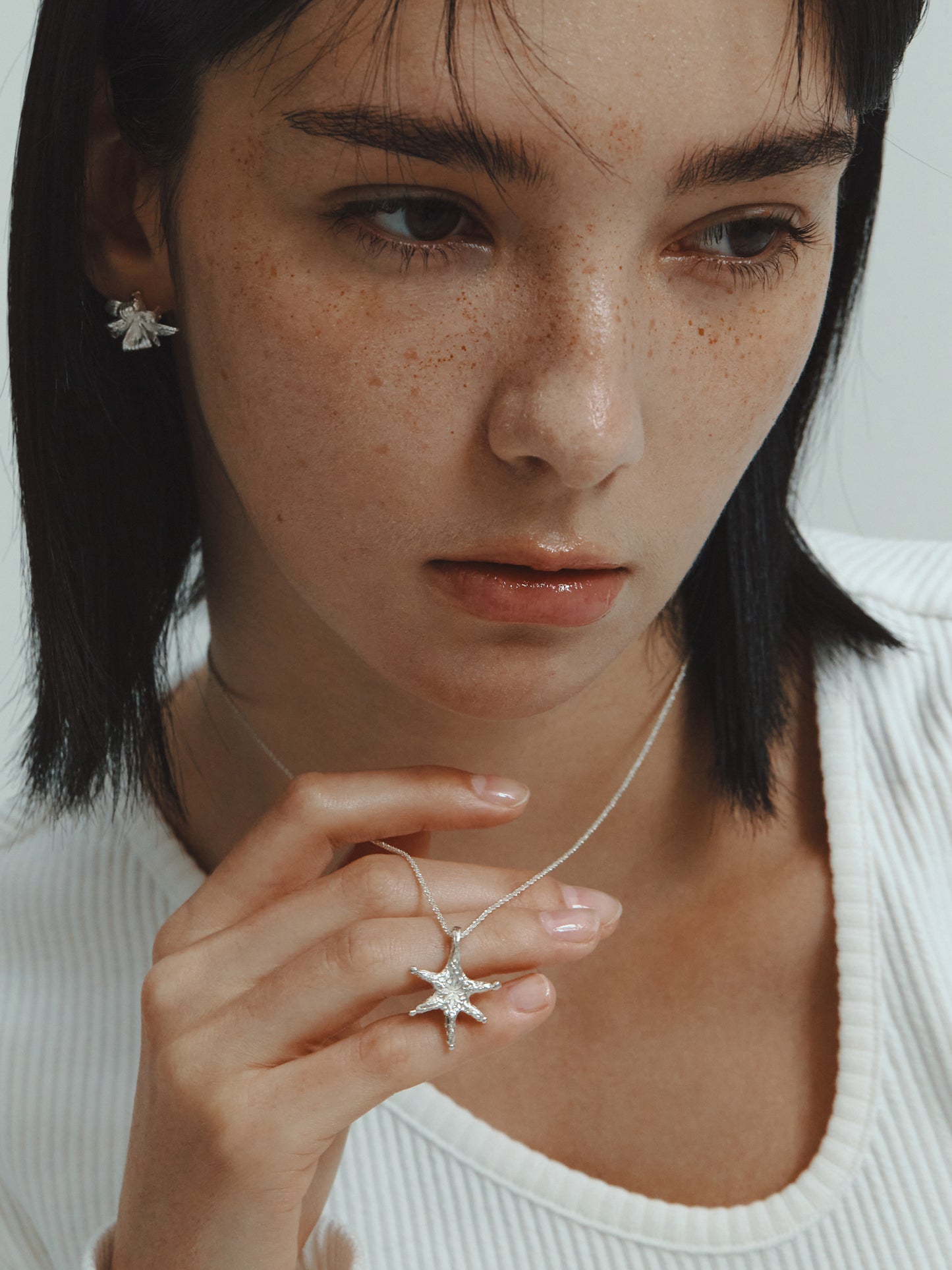 Ocean sparkling necklace