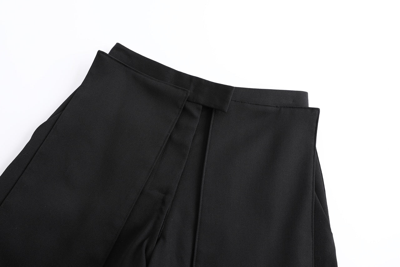 Detachable panel construction trousers