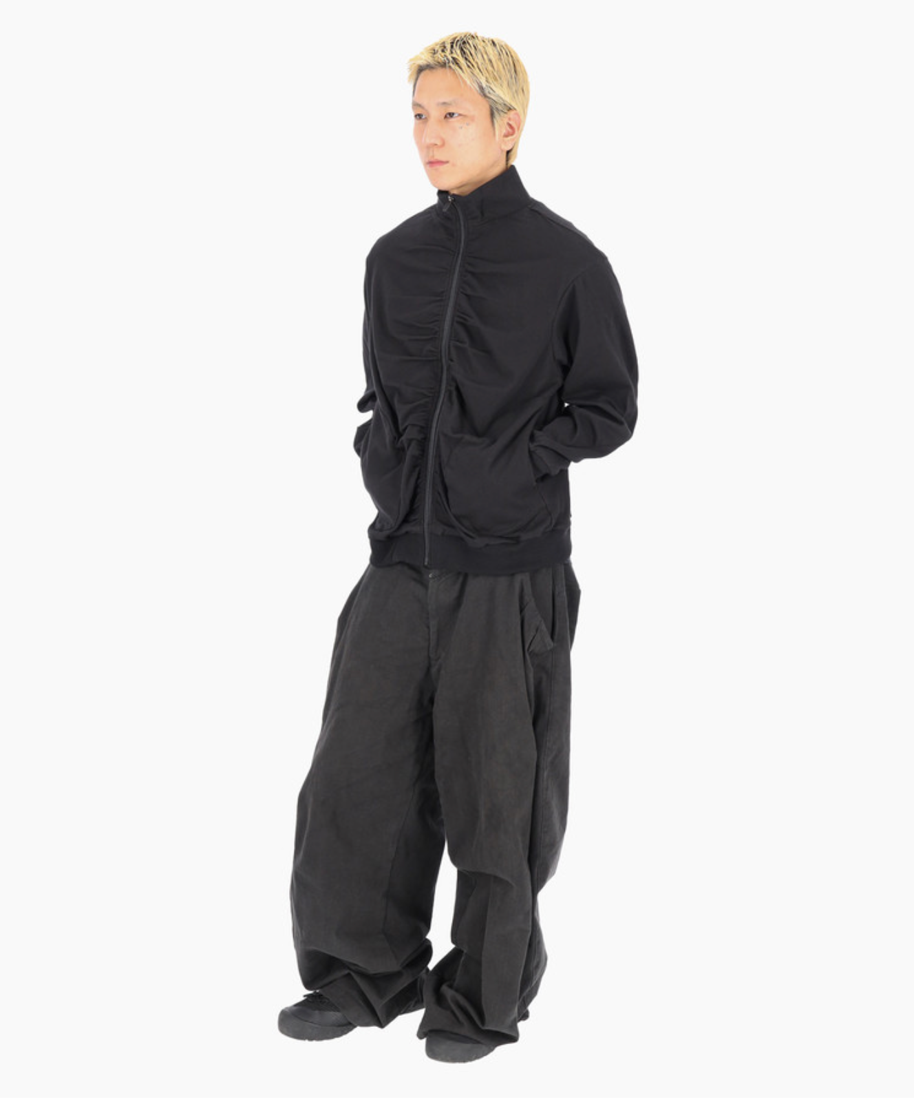 Roots Zip-up Black