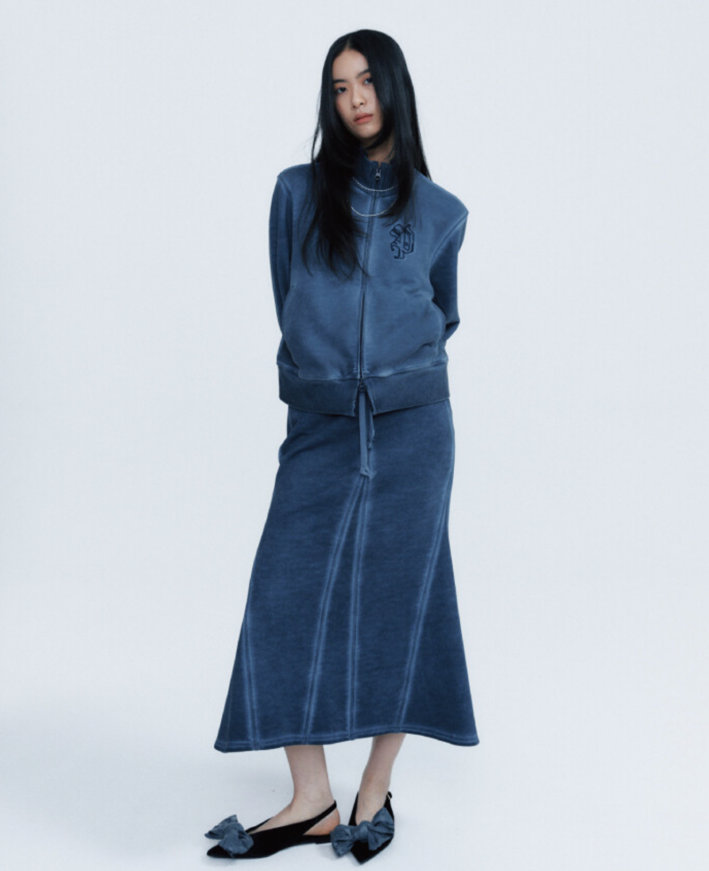Signature luna garment washing skirt charcoal