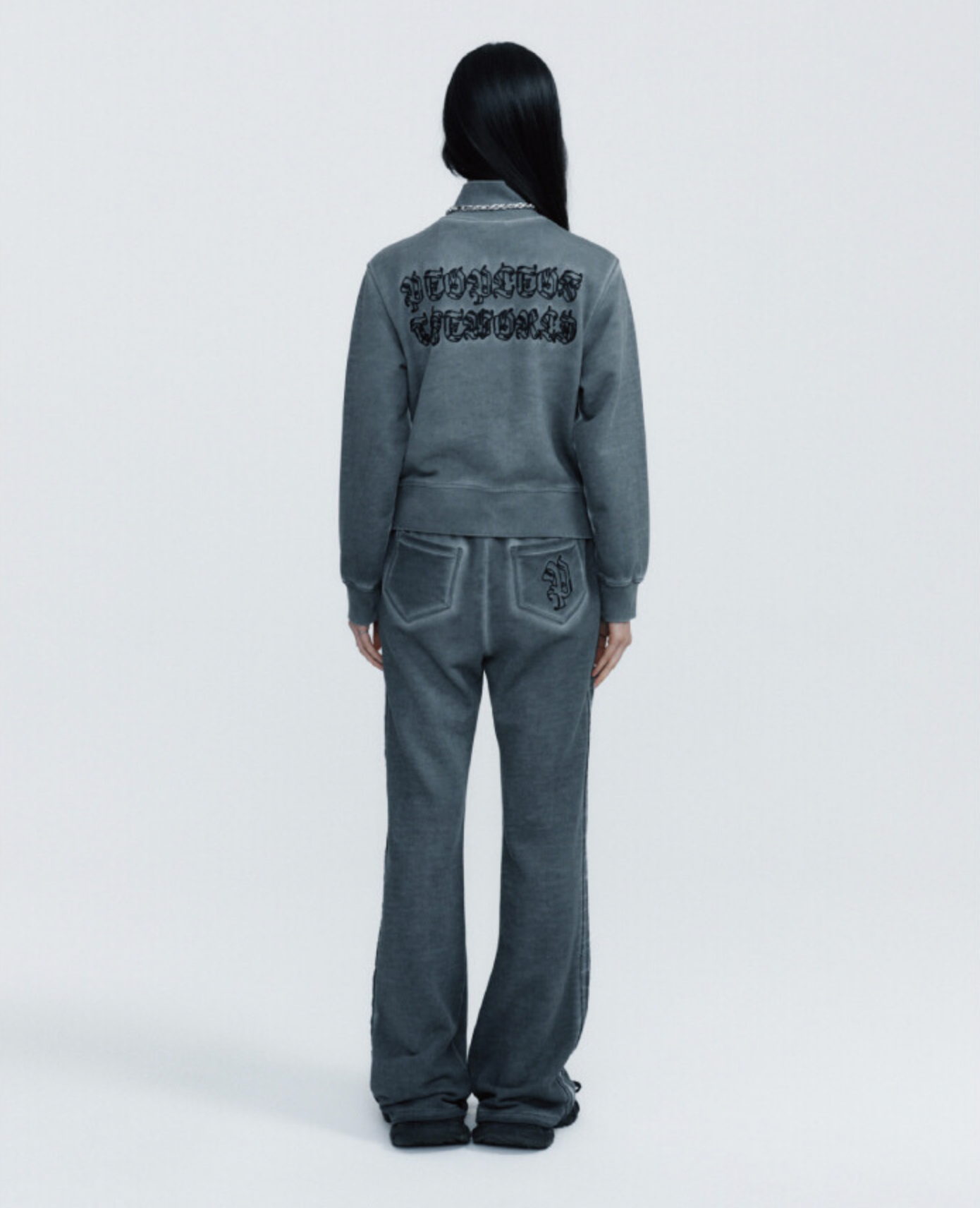 Signature lunar garment washing pants charcoal