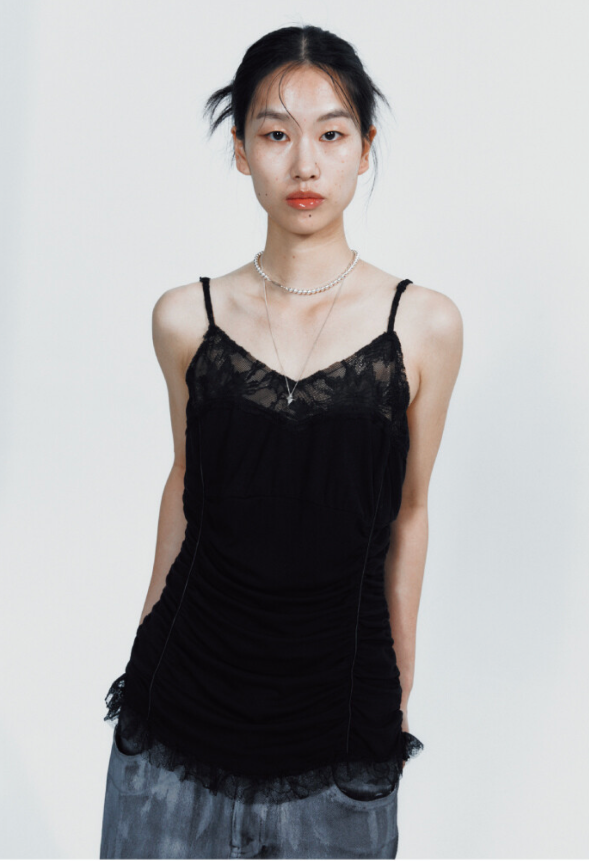 Bamboo lace sleeveless top black