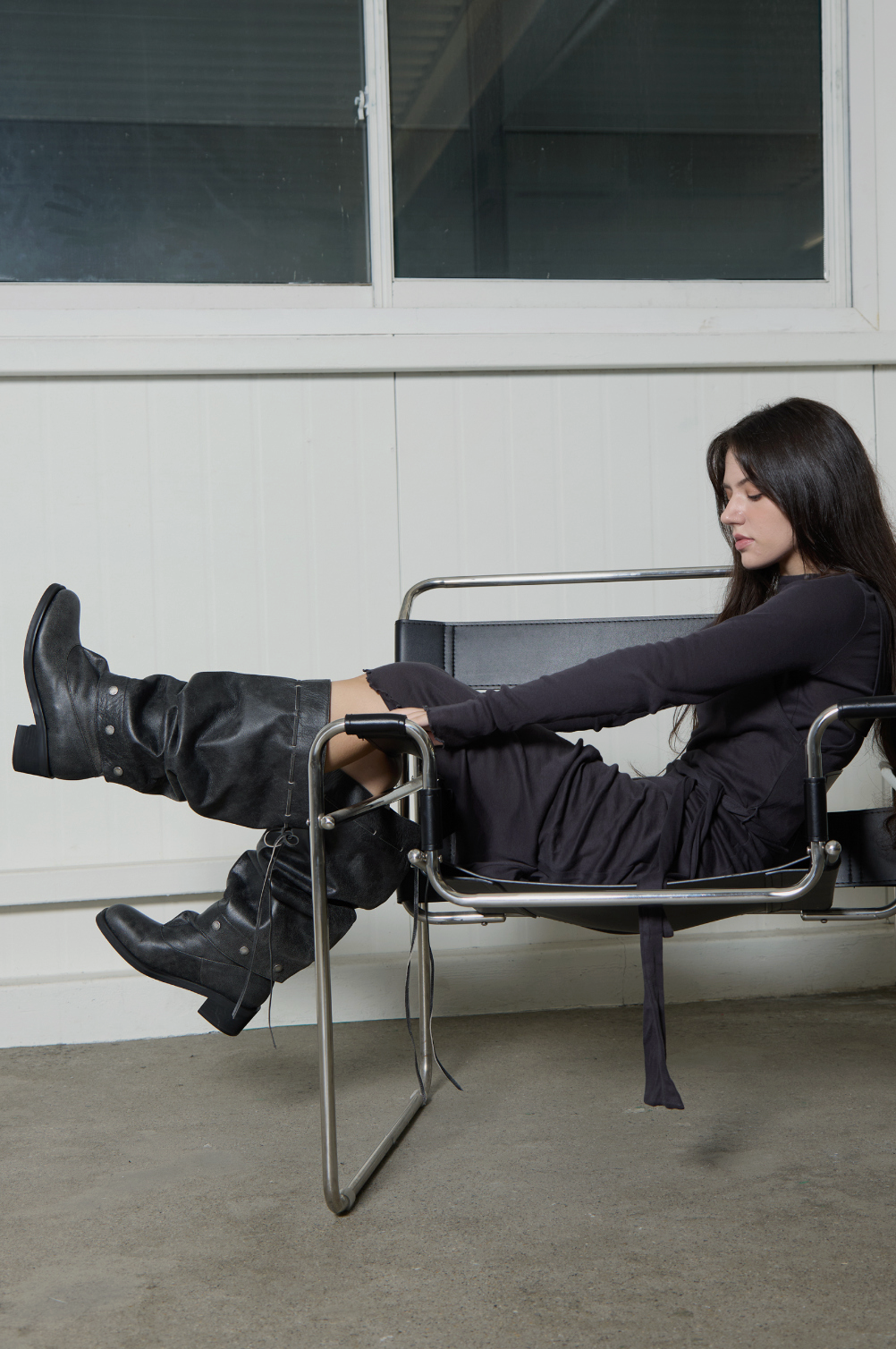 Heidi Button Boots / gray