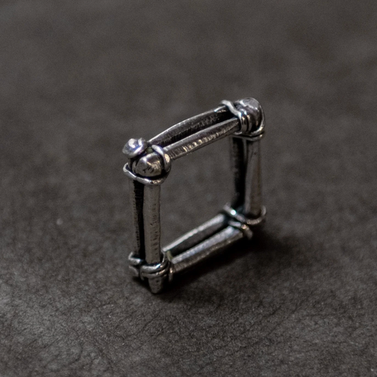 Bamboo knot ring